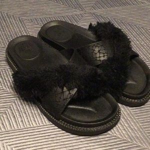 Joe’s Jeans size 8 black sandals slides for women